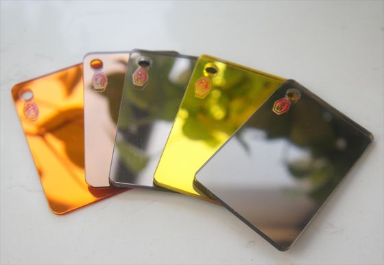 এক্সট্রুডেড মিরর এক্রাইলিক শীট 1220*2440mm প্ল্লেক্সিগ্লাস স্টিকার আঠালো প্ল্লেক্সিগ্লাস শীট